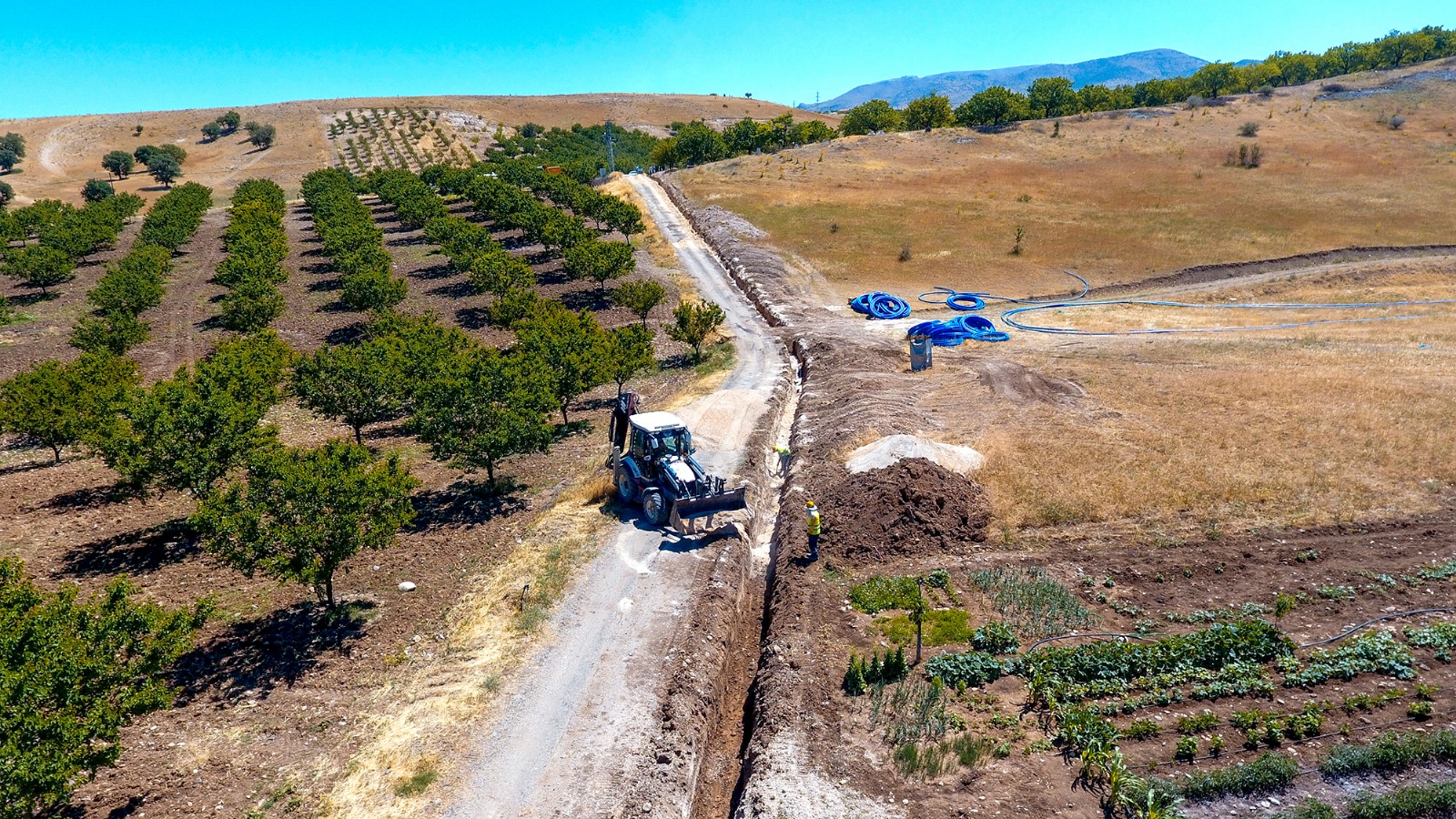 MASKİ’DEN OLUKLU’YA 7 BİN 800 METRE İÇME SUYU YATIRIMI