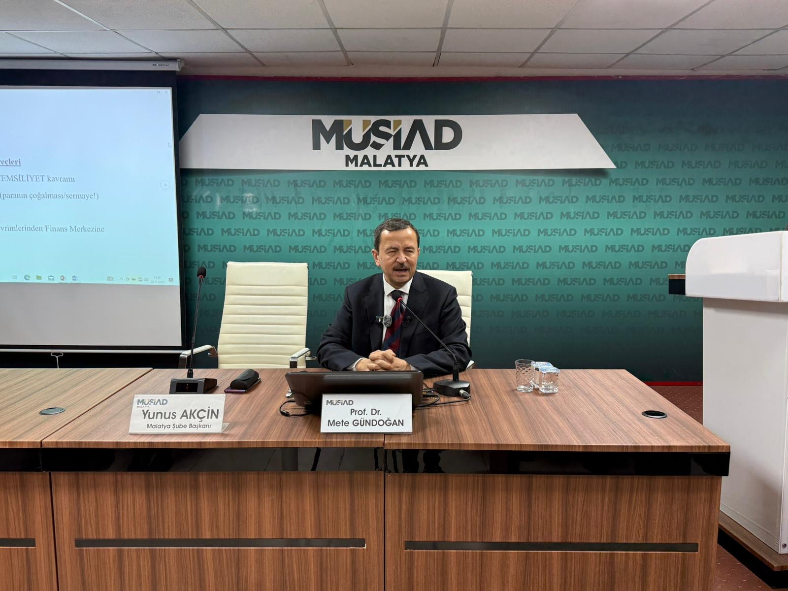 MÜSİAD Malatya’da Ekonomik Tehditler Ve Fırsatlar Semineri Düzenlendi