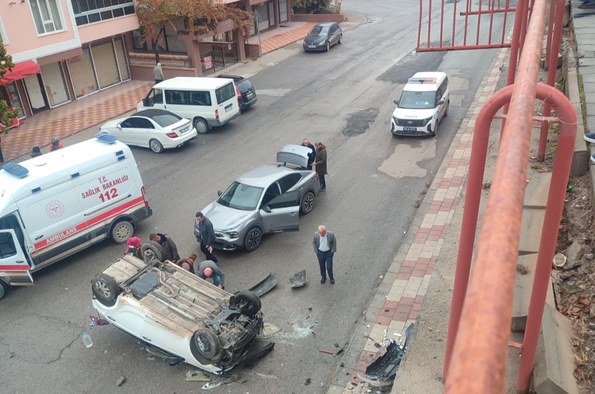 Okul Önünde Faciadan Dönüldü!