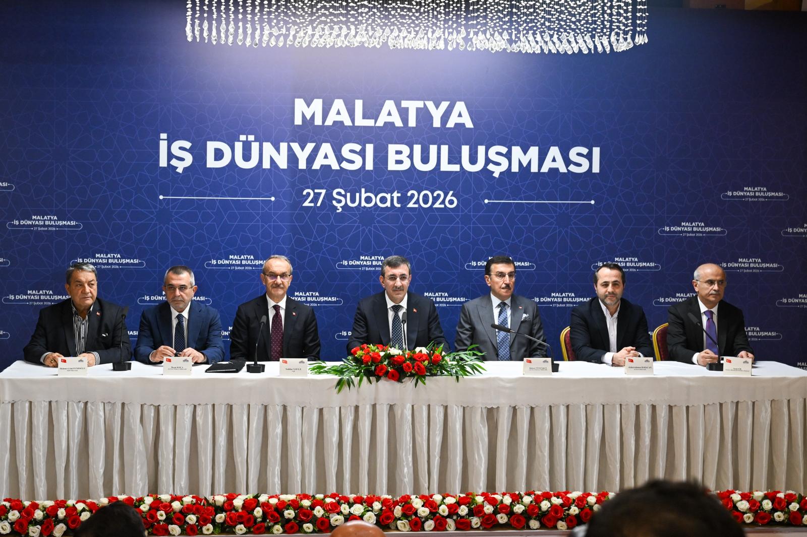 "MALATYA'YI ÖRNEK BİR ŞEHİR HALİNE GETİRMEK İSTİYORUZ"