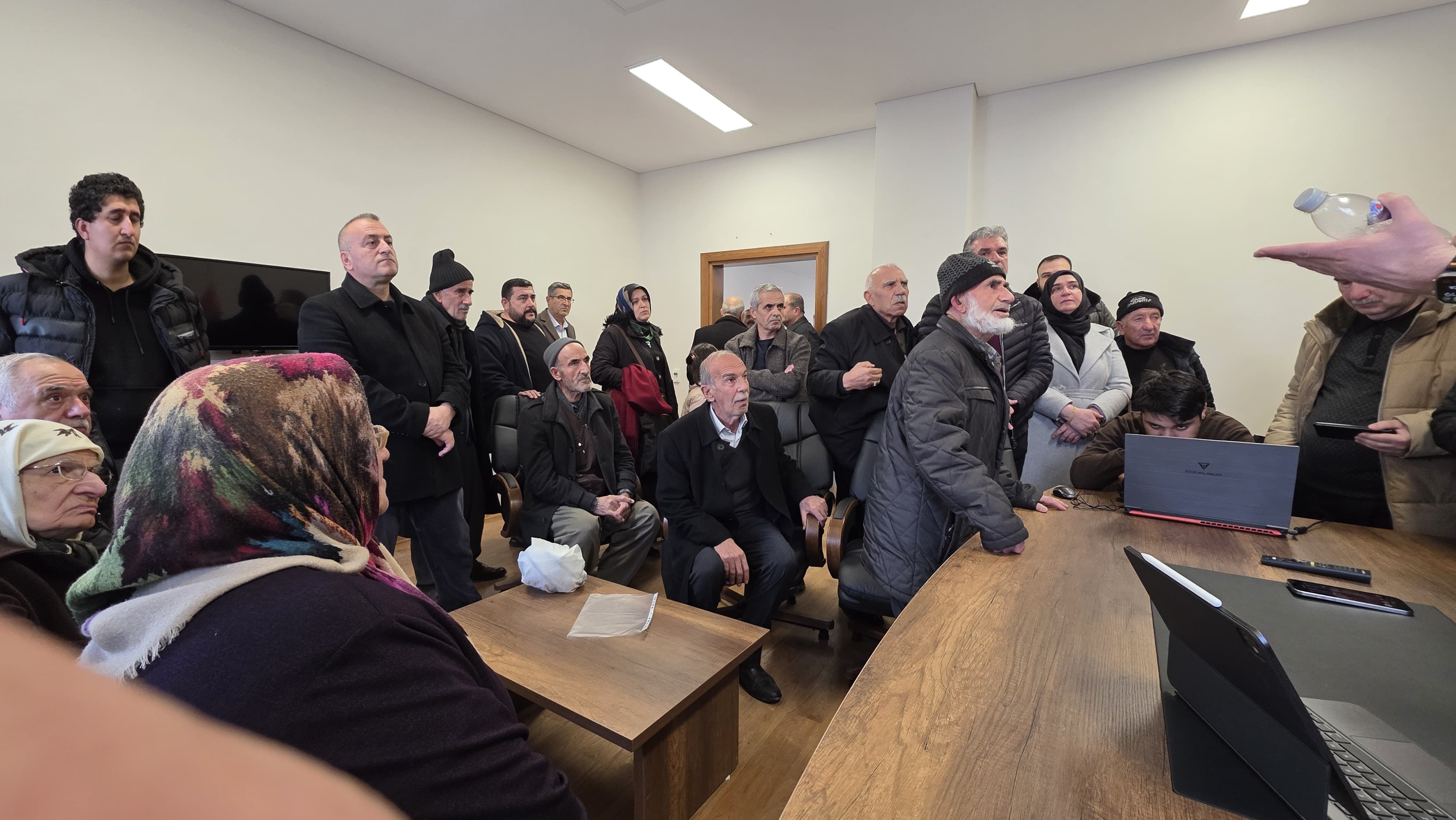 SARAY MAHALLESİ'NDE 150 CİVARI HAK SAHİBİ MAĞDUR!