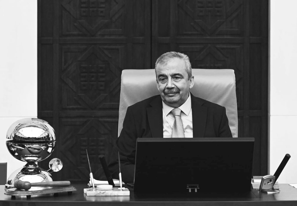 Sırrı Süreyya Önder'in Hayat Hikayesi