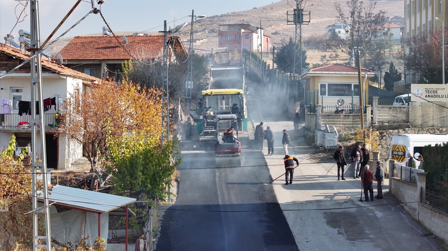TECDE, ŞEYHBAYRAM VE KARAKAVAK’A MODERN ULAŞIM HAMLESİ!