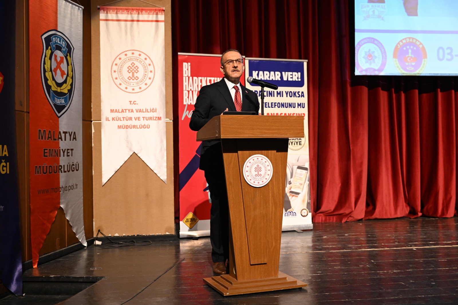 Vali Seddar Yavuz 03-09 Mayıs Karayolu Trafik Haftası Etkinliğine Katıldı