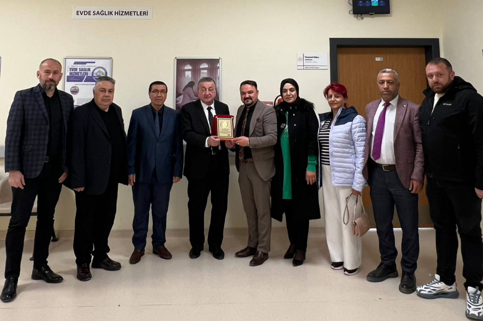 Vefa Derneği’nden Sağlık Çalışanlarına Anlamlı Tıp Bayramı Ziyareti