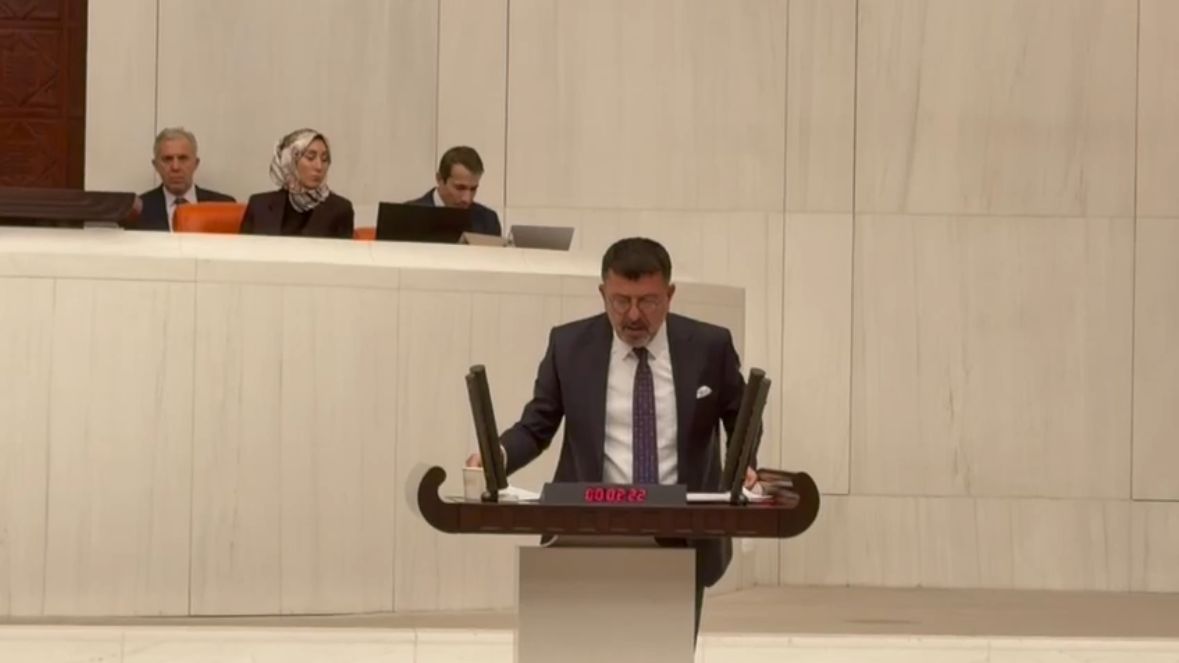 Veli Ağbaba:"AKP, TABUTTAN KORKTU!"