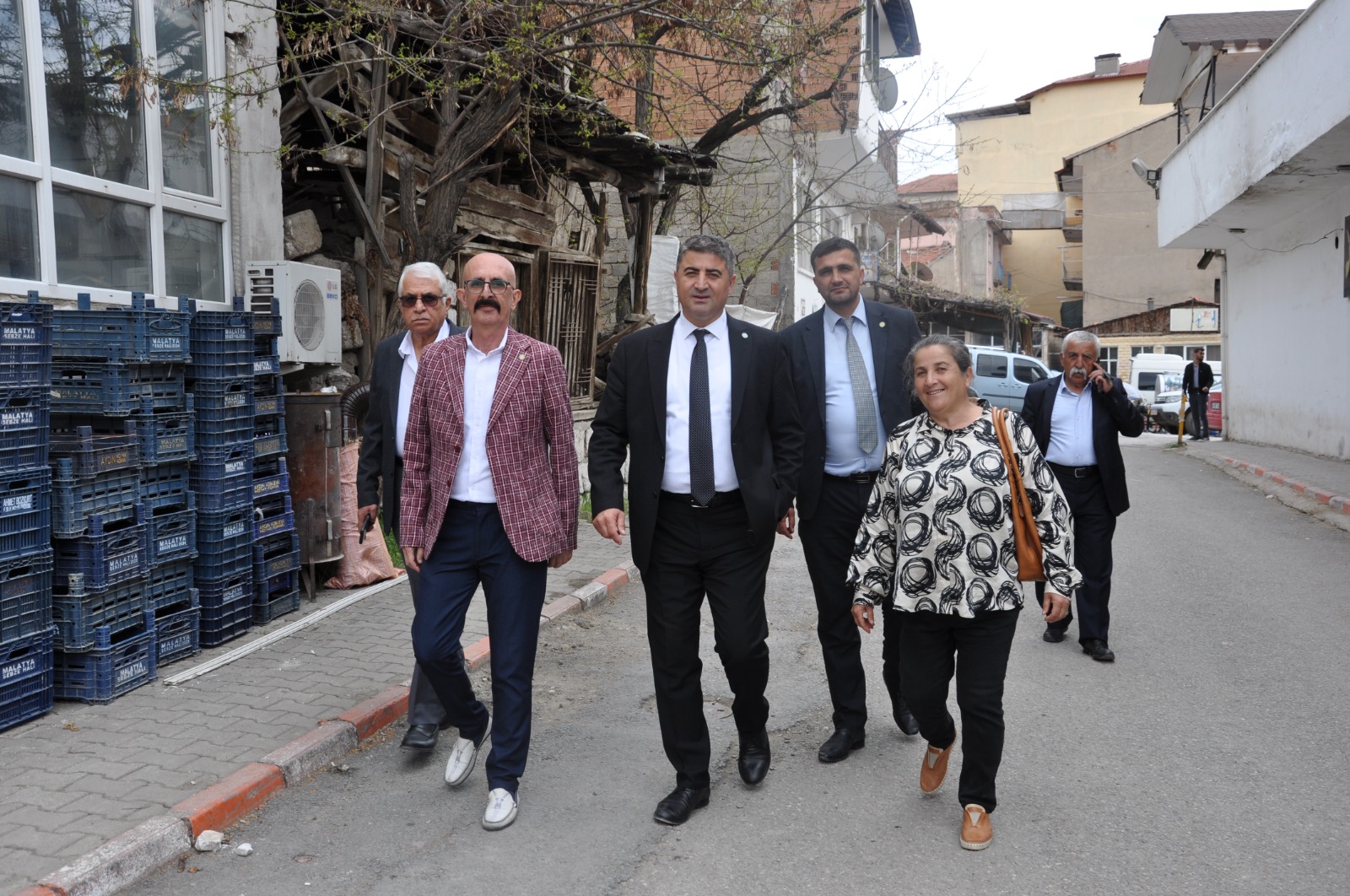 Vergiler Herkesin Kamburu Oldu