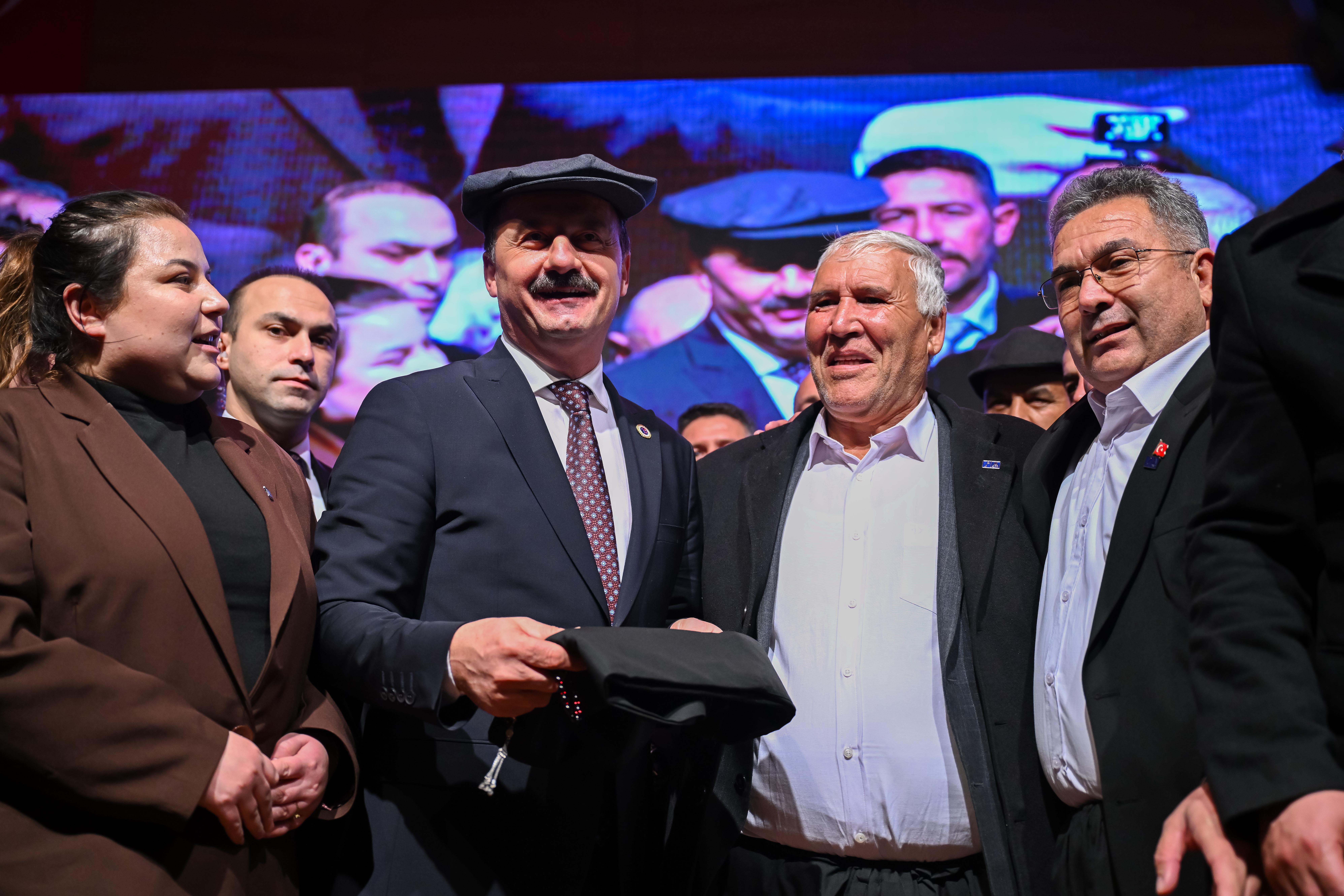 Yavuz Ağıralioğlu: “Sizin Yaptıklarınıza Bakıp Ne Yapmayacağımıza Karar Vererek Memleketi Ayağa Kaldıracağız”