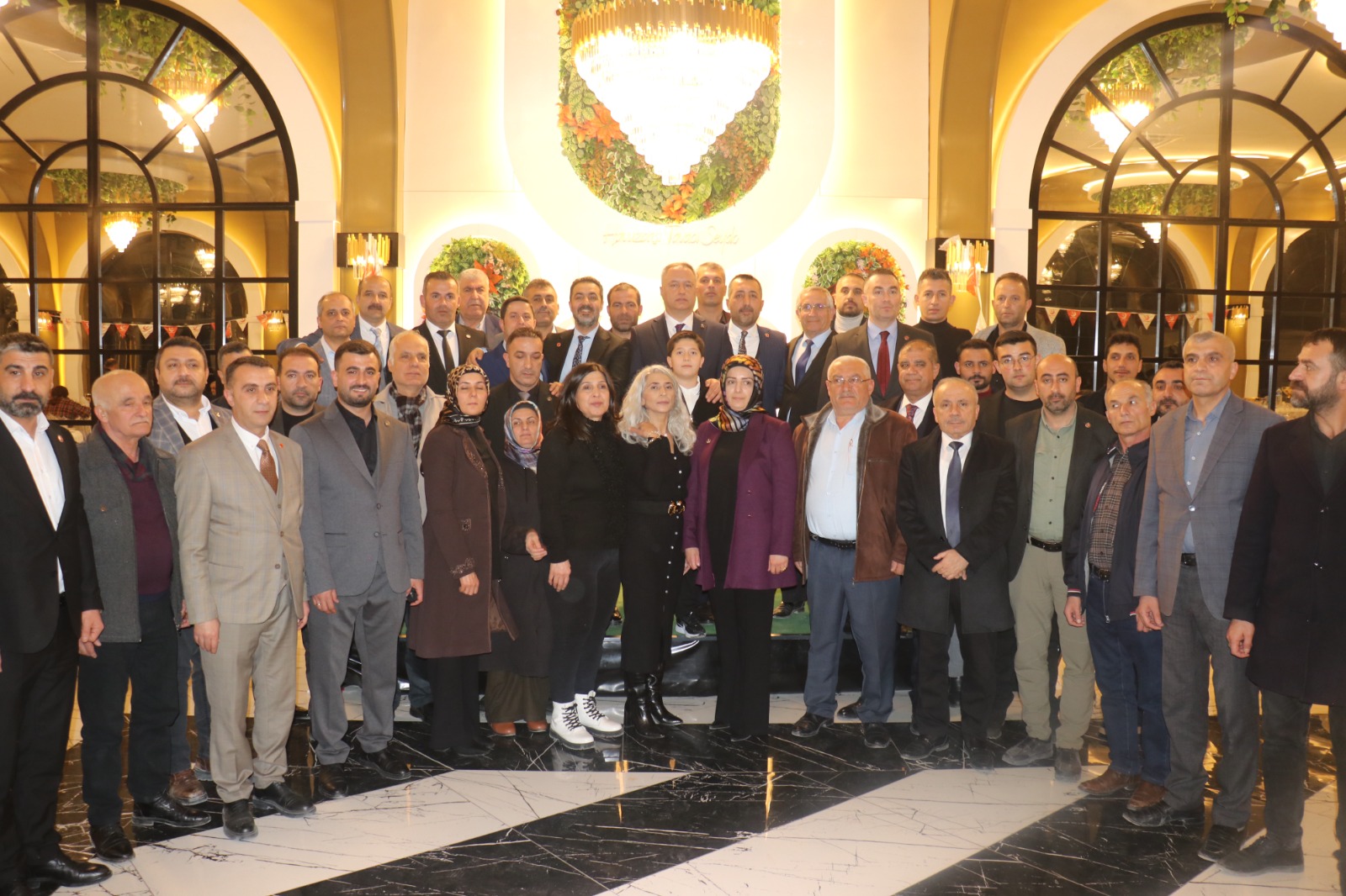 Yeniden Refah’tan Malatya’da Sert Çıkış: “Emekli Aç, Esnaf Bitik, Kürecik Hâlâ Ayakta!”