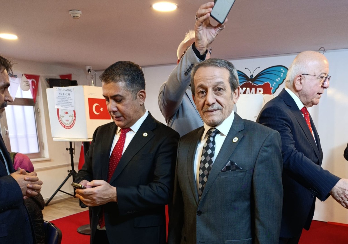 Yerli ve Milli Parti Kurultayında Büyük Coşku