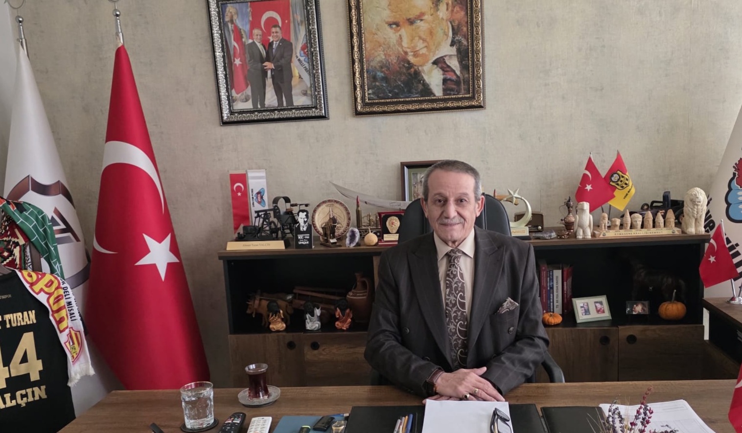 Yerli ve Milli Parti Malatya İl Başkanı Ahmet Turan Yalçın'dan Berat Kandili Mesajı