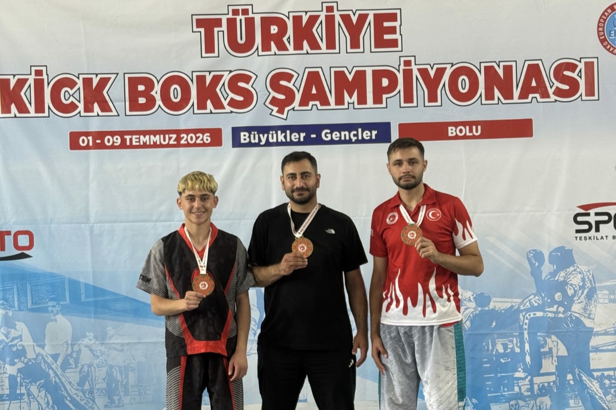 YEŞİLYURT BELEDİYESPOR’UN ŞAMPİYON SPORCULARI AVRUPA VE DÜNYA ARENASINDA TÜRKİYE’Yİ TEMSİL EDECEK
