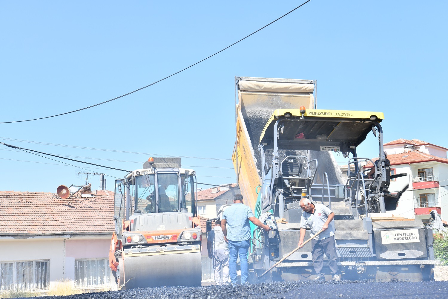 YEŞİLYURT GÜÇLÜ ULAŞIM YATIRIMLARIYLA MODERN BİR KİMLİĞE KAVUŞUYOR 