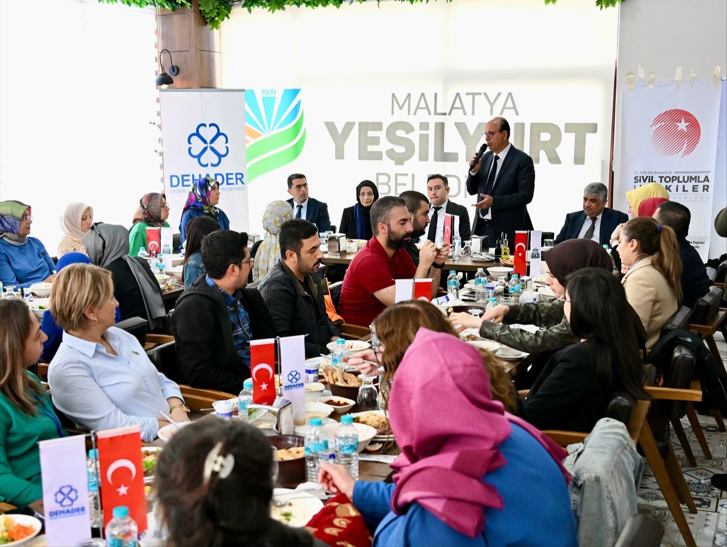 Yeşilyurt’ta ‘Aile Mentörlüğü’ Eğitimi Tamamlandı