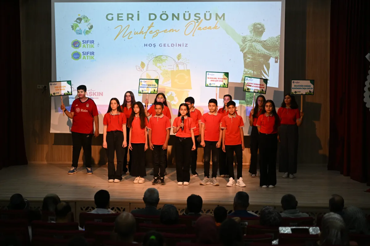 BATTALGAZİ’DE MİNİKLERDEN GERİ DÖNÜŞÜM ETKİNLİĞİ