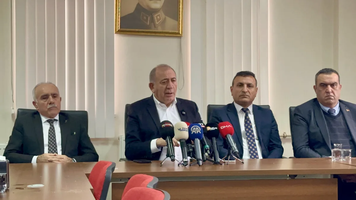 Gürsel Tekin'den Göçer’e Destek Ziyareti: “Nerede Haksızlık Varsa Oradayız”