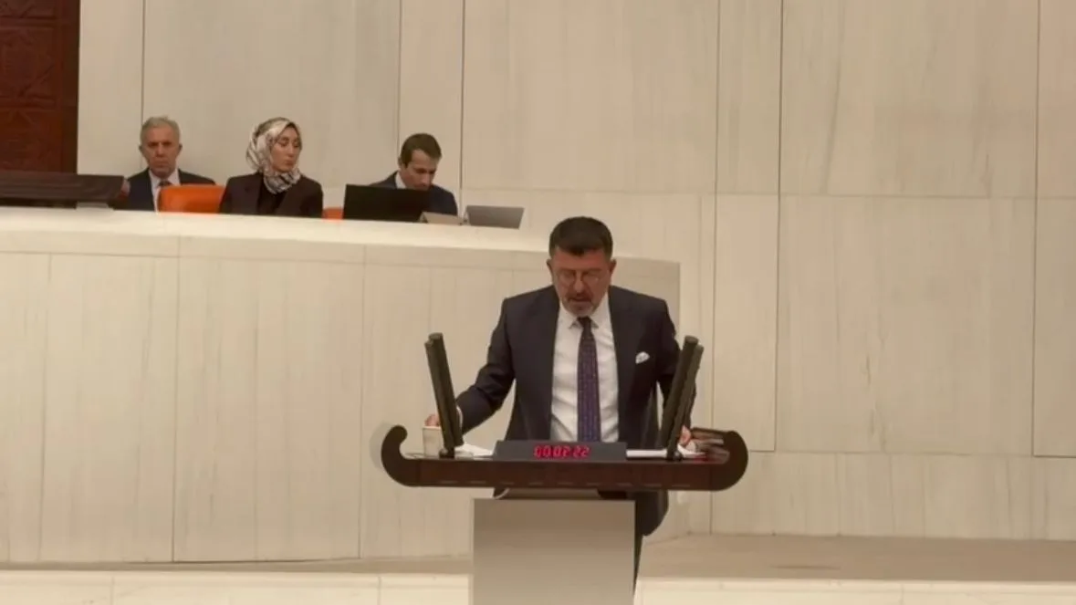 Veli Ağbaba:"AKP, TABUTTAN KORKTU!"