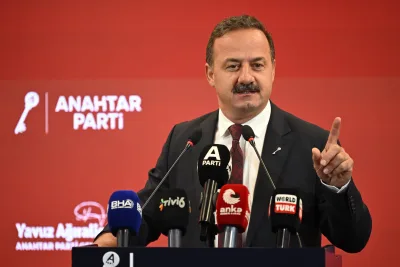 YAVUZ AĞIRALİOĞLU: MİLLETLE İTTİFAK GÜNDEMLİYİZ! BAŞKA İTTİFAK GÖRÜŞMEMİZ YOK